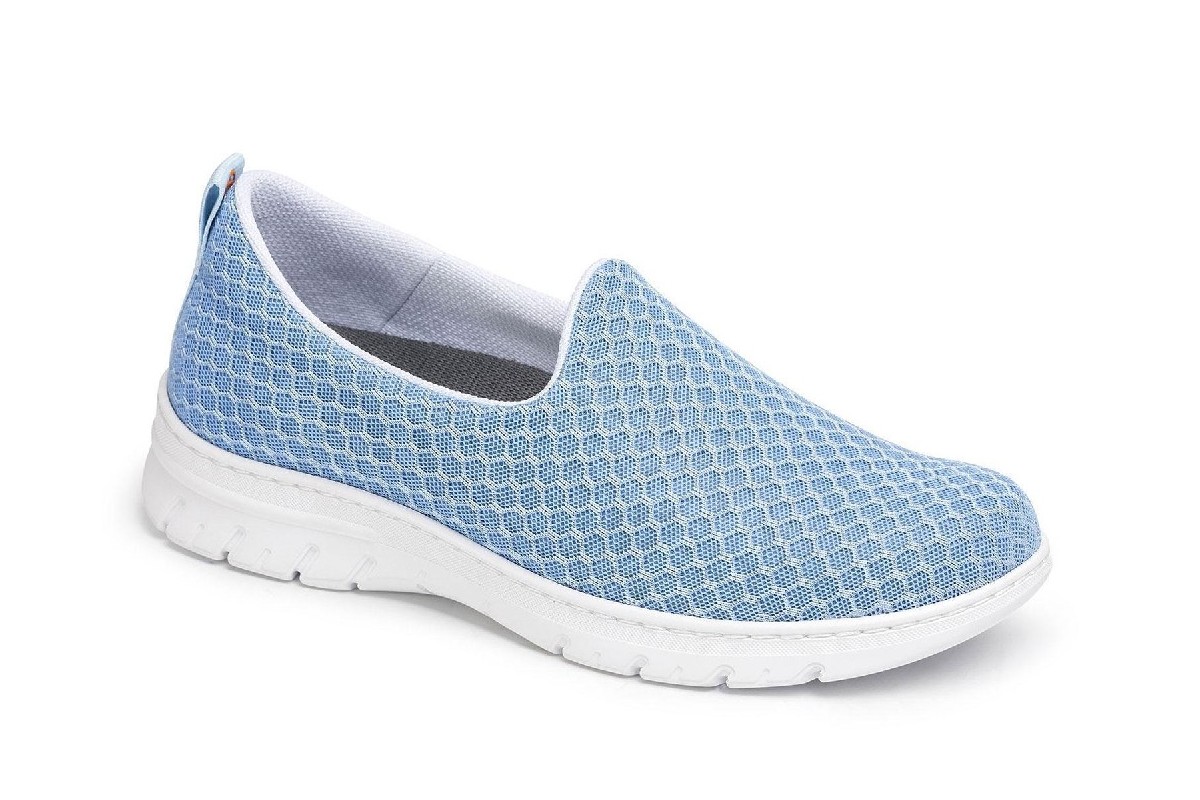 ZAPATILLA VARIOS COLORES VALENCIA PLUS Celeste Foto ZAPATILLA VARIOS COLORES VALENCIA PLUS Celeste Foto